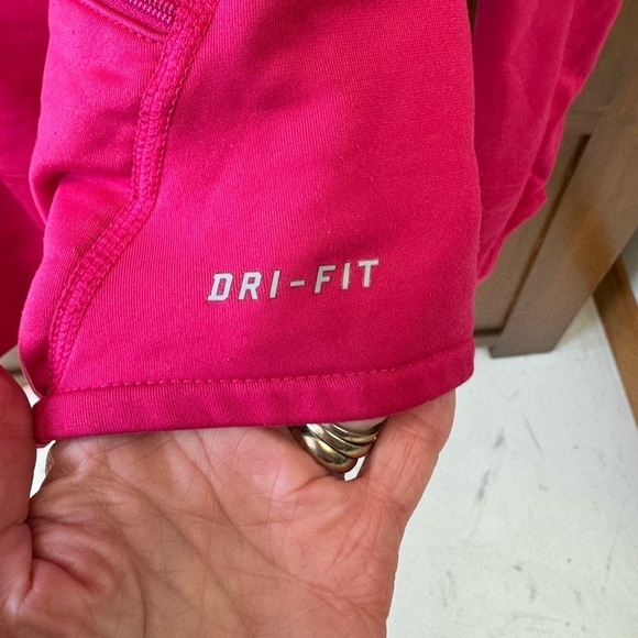 Nike Running Dri-fit long sleeve 1/4 zip pullover hoodie XS outdoor barbie - Picture 5 of 10